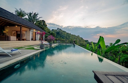 Kayu Putih Villa | SARASWATI