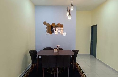 Kuantan Casa | Loving Homestay Pantai Sepat, Kuantan