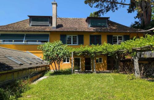 Meilen District Apartamento | Lovingly furnished apartment close to the lake