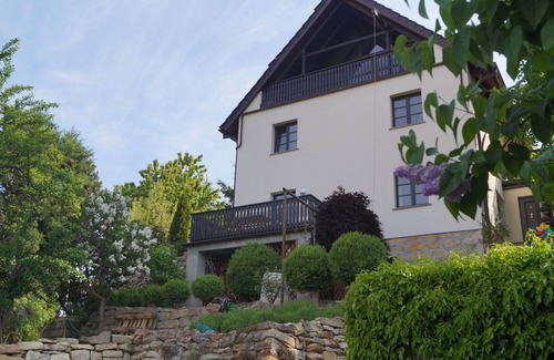 Kleinnaundorf Apartamento | apartamento muy bien amueblada en una ubicación privilegiada con balcón soleado