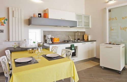 Cannero Riviera Casa | Restaurado 1½-habitación Rustico con gran jardín y vistas al lago