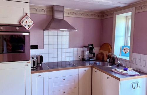 Werben Casa | Casa de entramado de madera restaurada en una ubicación romántica en el centro