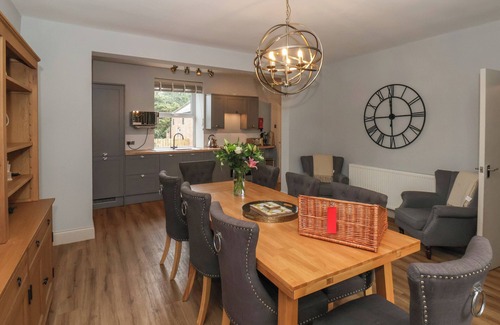 Easington Cabaña | LOW MOOR, pet friendly, character holiday cottage in Easington