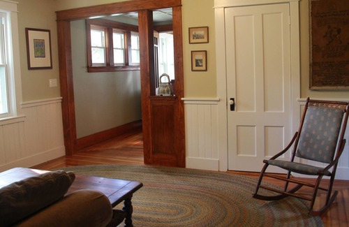 Florence Casa | Low scent, charming, quiet house with large yard.