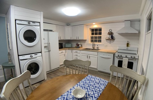 West Dennis Casa | Lower County Bunk House