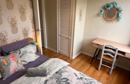 Remuera Casa | Lower level unit in the backyard, past the gate on the right of house