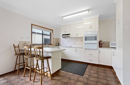 Lakes Entrance Apartamento | Lowes on the Lakes: ubicado en el corazón de Lakes Entrance, a solo un tiro de piedra de la playa