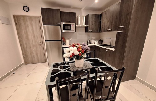 East Legon Apartamento | Loxwood House