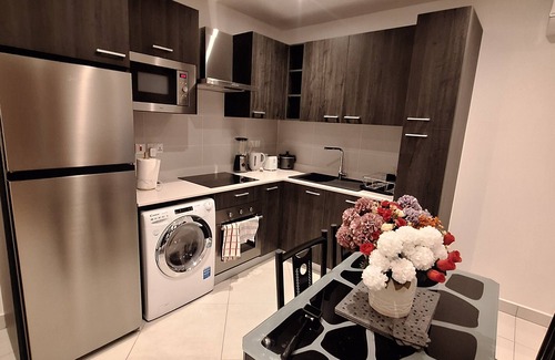 East Legon Apartamento | Loxwood House
