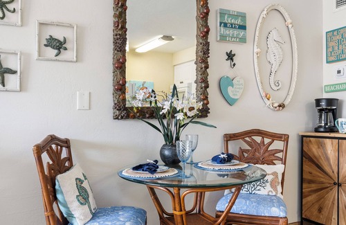 Historic Lahaina Front Street Condominio | LS 428 Dream Vacation Studio by the Beach and Pool
