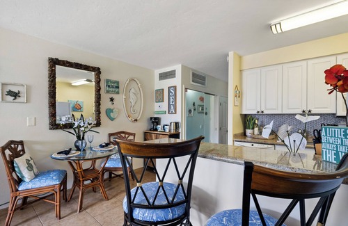 Historic Lahaina Front Street Condominio | LS 428 Dream Vacation Studio by the Beach and Pool