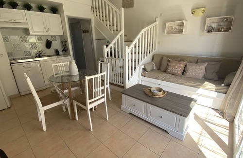 Mouries Chalet De Esquí | LS1-295 MARINADO Mouriès