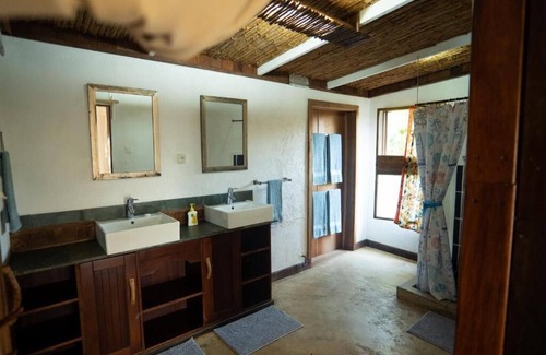 Santa Maria Casa | Lua do Man … Where the beach meets the bush