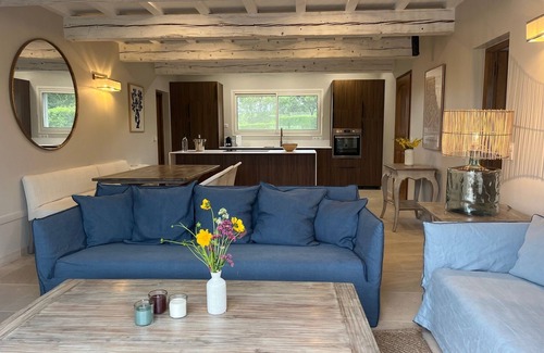 Forcalquier Villa | VILLA CONTEMPORÁNEA DE LUJO, PLENITUD Y VISIÓN EXCEPCIONAL