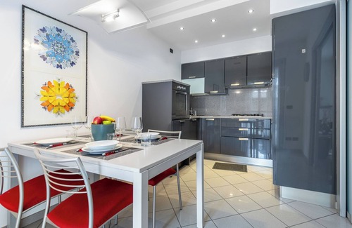 Alba Apartamento | Luce Apartment with free parking