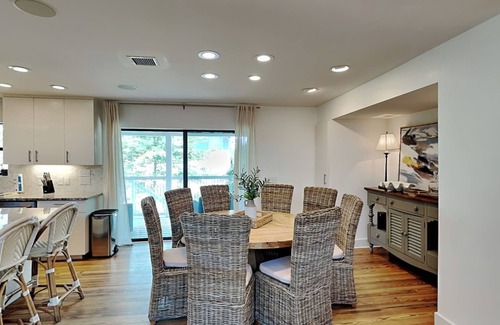 Seagrove Beach Casa | Lucky 7 Beach | Near Beach, Private Pool, Golf Cart + Bicycles