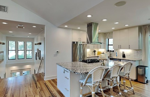 Seagrove Beach Casa | Lucky 7 Beach | Near Beach, Private Pool, Golf Cart + Bicycles