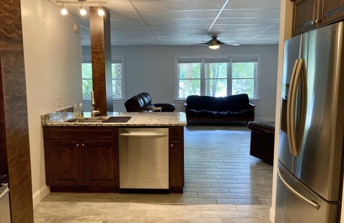 Chapin Casa | Lucky Enough - Guest Suite on the Water