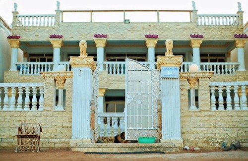 Dahab Apartamento | Lucky Palace Dahab , Beach Front Chalets with a beautiful pool - Pet Friendly