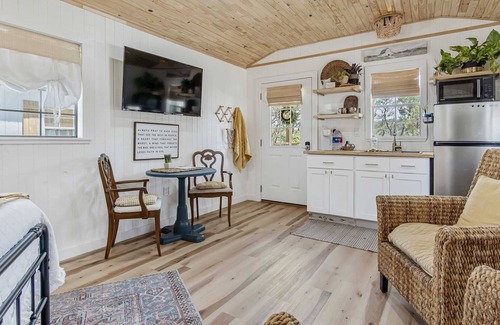 Bandera Casa | Lucky Star Ranch - Starlight