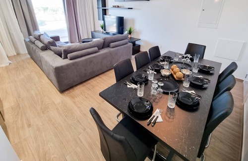 Sotira Apartamento | Lucky Strike Apartment