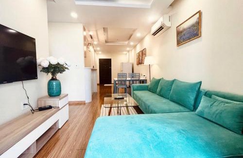 Phu My Hung Apartamento | Lucy Home 2BR Scenic Valley 108