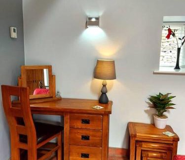 Briggswath Casa | Luddie's Country Cottages - Poppy Cottage
