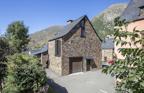 Pujo Casa | Luderna - Casa Carboneu