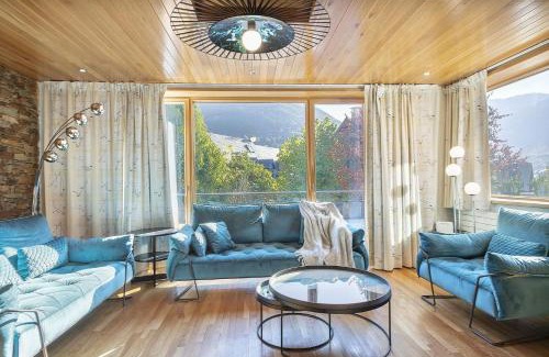 Vielha e Mijaran Casa | Luderna - Casa con jardín Montcorbison