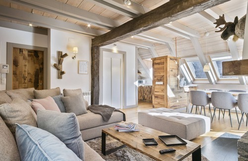 Salardu Apartamento | Luderna - Dúplex Pin Nere