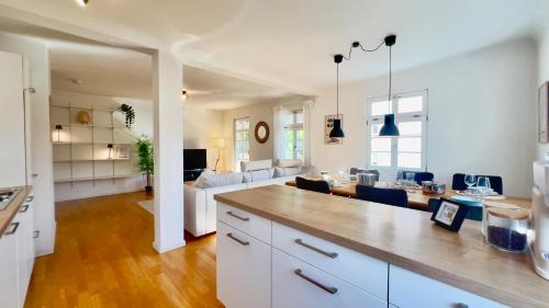 Ludwigsburg Apartamento | LudwigsHome 85qm Free Parking Luxus Balcony