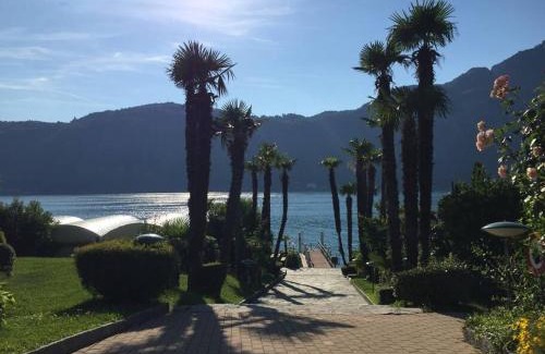Bissone Apartamento | Luganersee, Pool, Strand, Parkplatz, Suite