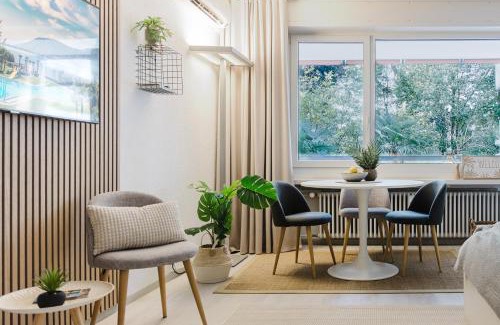 Bissone Apartamento | Luganersee, Pool, Strand, Parkplatz, Suite 204