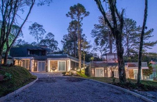 Mato Queimado Apartamento | Lugar Excepcional com uma Vista Maravilhosa