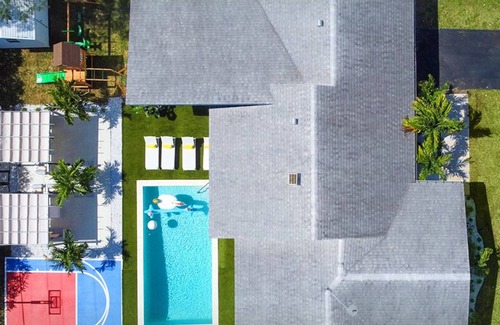 Cutler Bay Casa | Luhos House 5BR Heated Pool Basketball Pool table