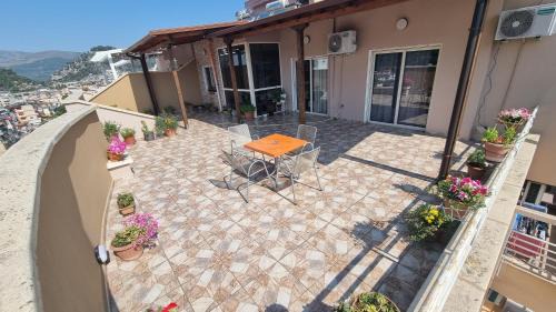 Berat Apartamento | Luis Penthouse