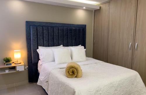 Santa Maria Apartamento | Lujoso apartamento cerca al Aeropuerto y Ciudad Amurallada