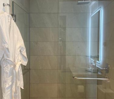 Zona 10 Apartamento | Lujoso Apto 2 habitaciones cerca Oakland Place Zona 10 GT