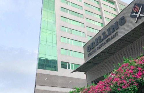Simon Bolivar Apartamento | Lujoso depa con vista a todo Guayaquil!