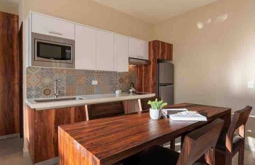 La Veleta Condominio | Lujoso Departamento con Jacuzzi Privado
