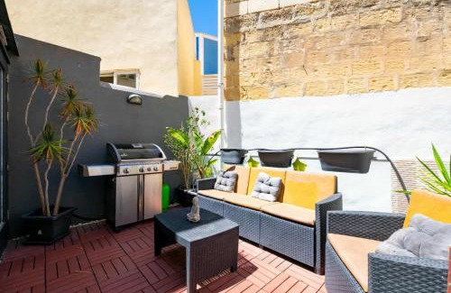 Rabat Casa | Lukary Loft, Cozy Terraced House Near Mdina and St Pauls Church