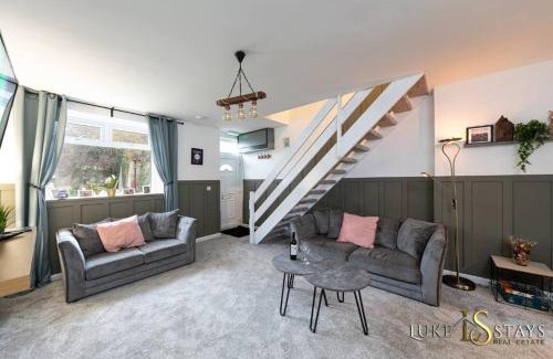 Durham Casa | Luke Stays- Newton Hall Cottage