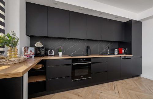Czyzyny Apartamento | Luksusowy, Klimatyzowany Apartament w Krakowie z Biurkiem i Parkingiem by Renters Prestige