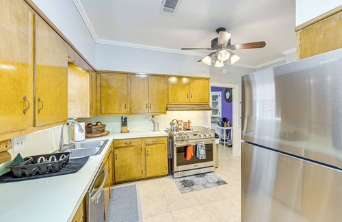 Nacogdoches Casa | ‘Lumberjack Hideaway’ Near Campus in Nacogdoches!