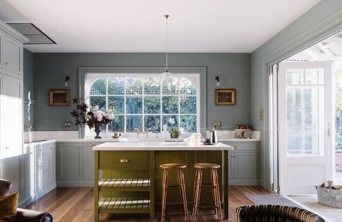 West Hobart Casa | Lumière Lodge ~ Private Cottage in Old Hobart Town