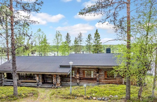 Kuusamo Casa | Lumikenttien kutsu by Interhome