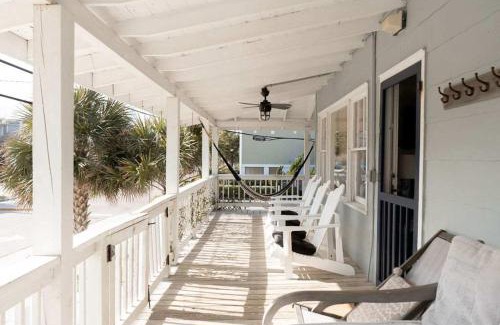 South End Casa | Lumina Cottage- 6 Bedrooms kid & dog friendly