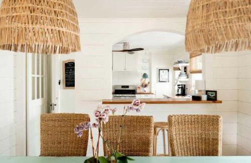 South End Casa | Lumina Cottage- 6 Bedrooms kid & dog friendly