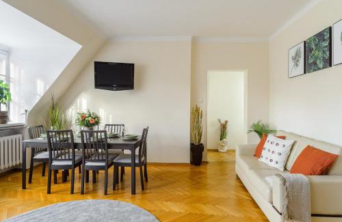 Lodz Apartamento | Lumina duplex apartment in Old Town Warsaw