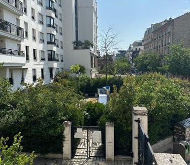 Suresnes Apartamento | Lumineux & cosy accès Paris Versailles La Défense